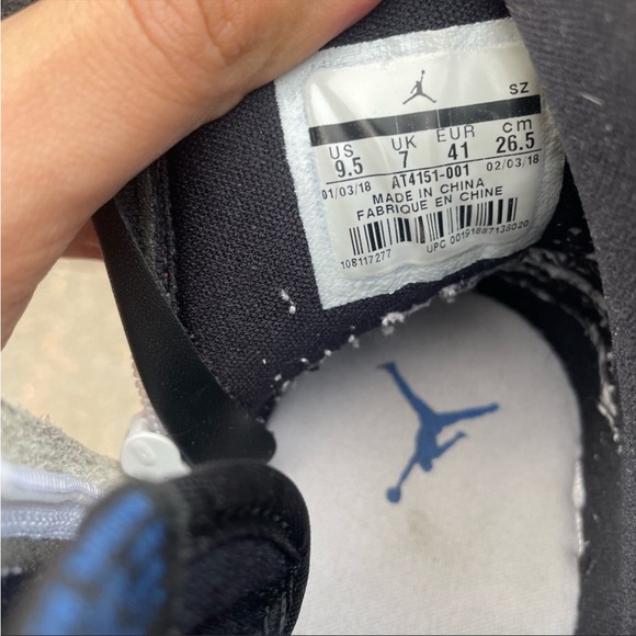 Nike air Jordans women's size 9.5 - Picture 5 of 5